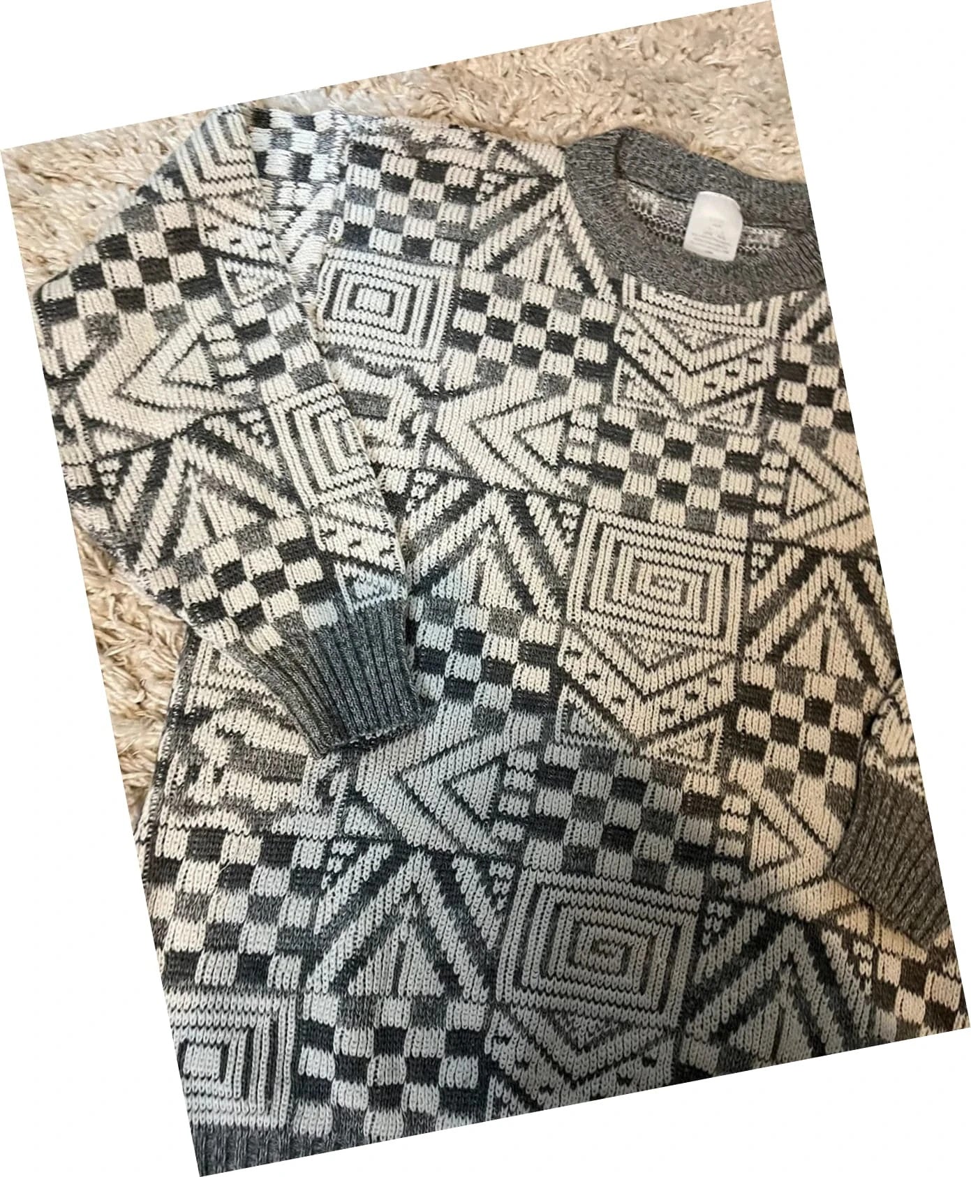 Pull vintage à motifs graphique