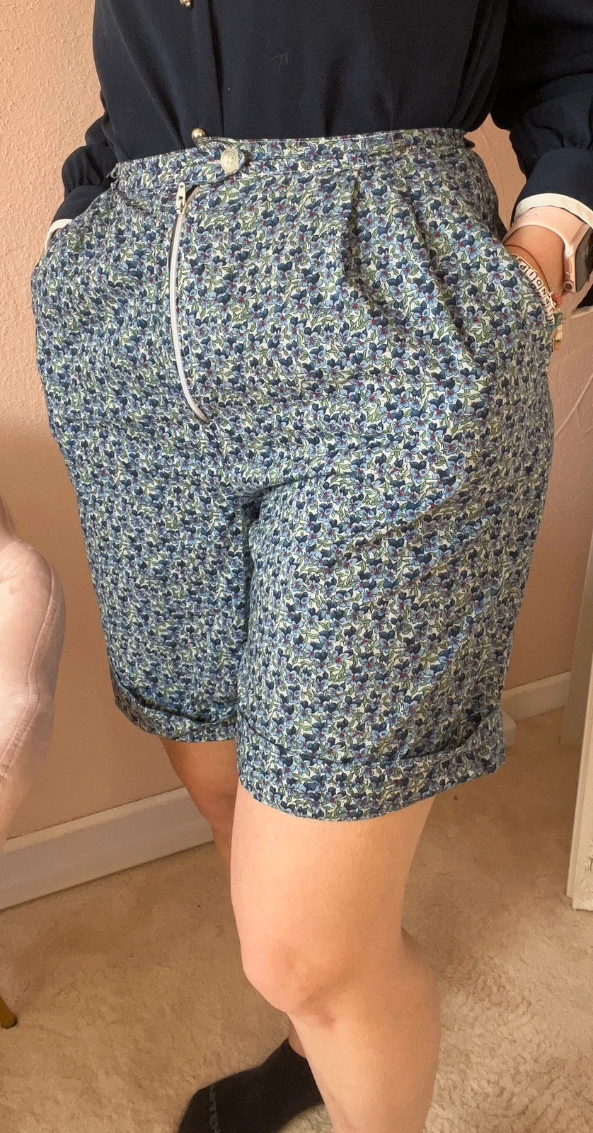 Short vintage léger à fleurs
