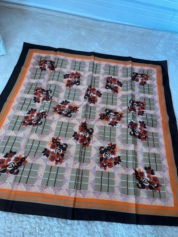 Foulard vintage à fleurs 68x68