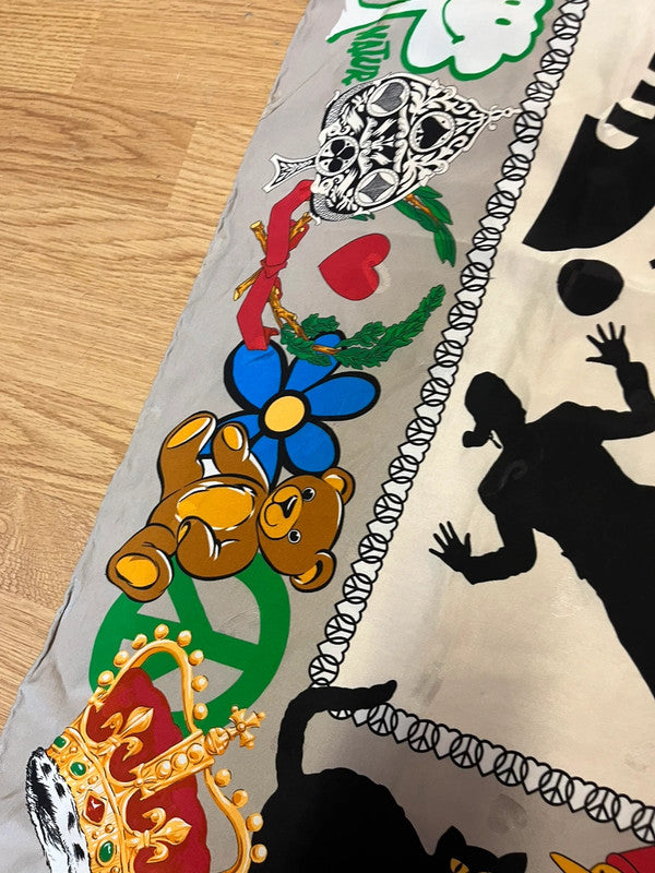 Foulard en soie Moschino Archives 80x85