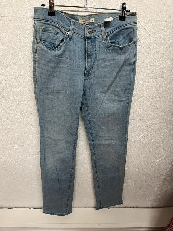 Levis classic straight W27/L30