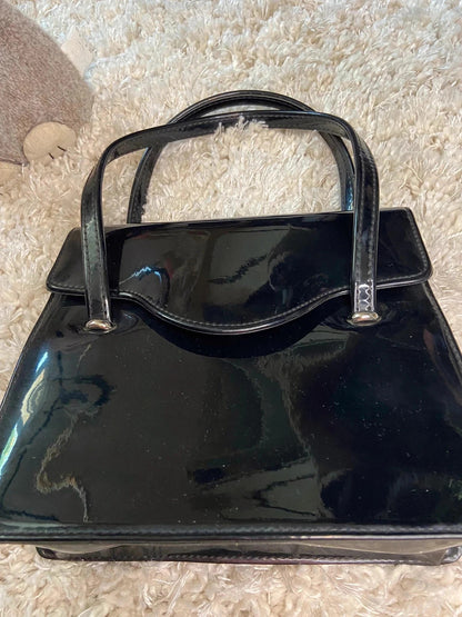 Sac à main vernis vintage