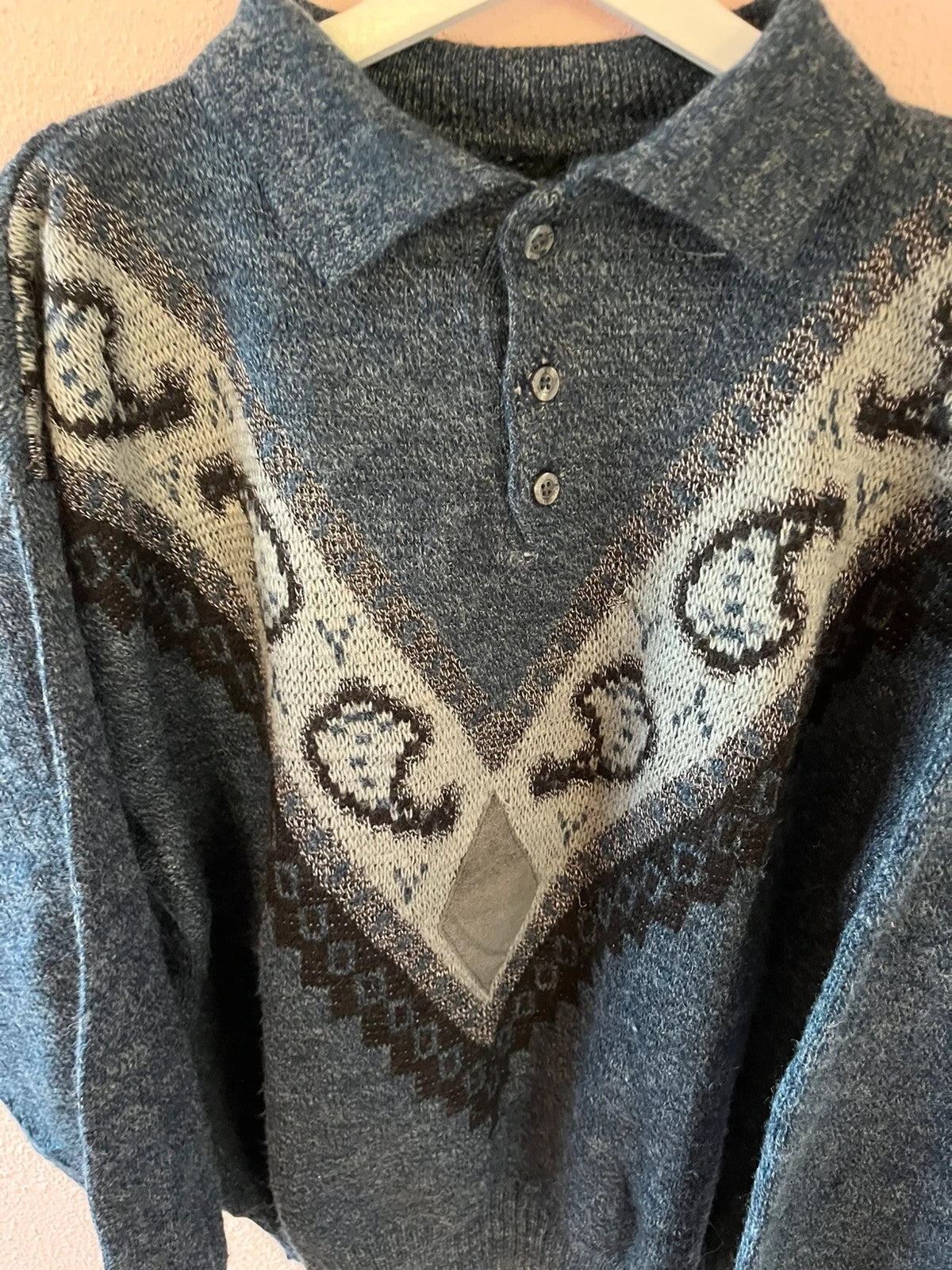 Pull vintage à motifs paisley
