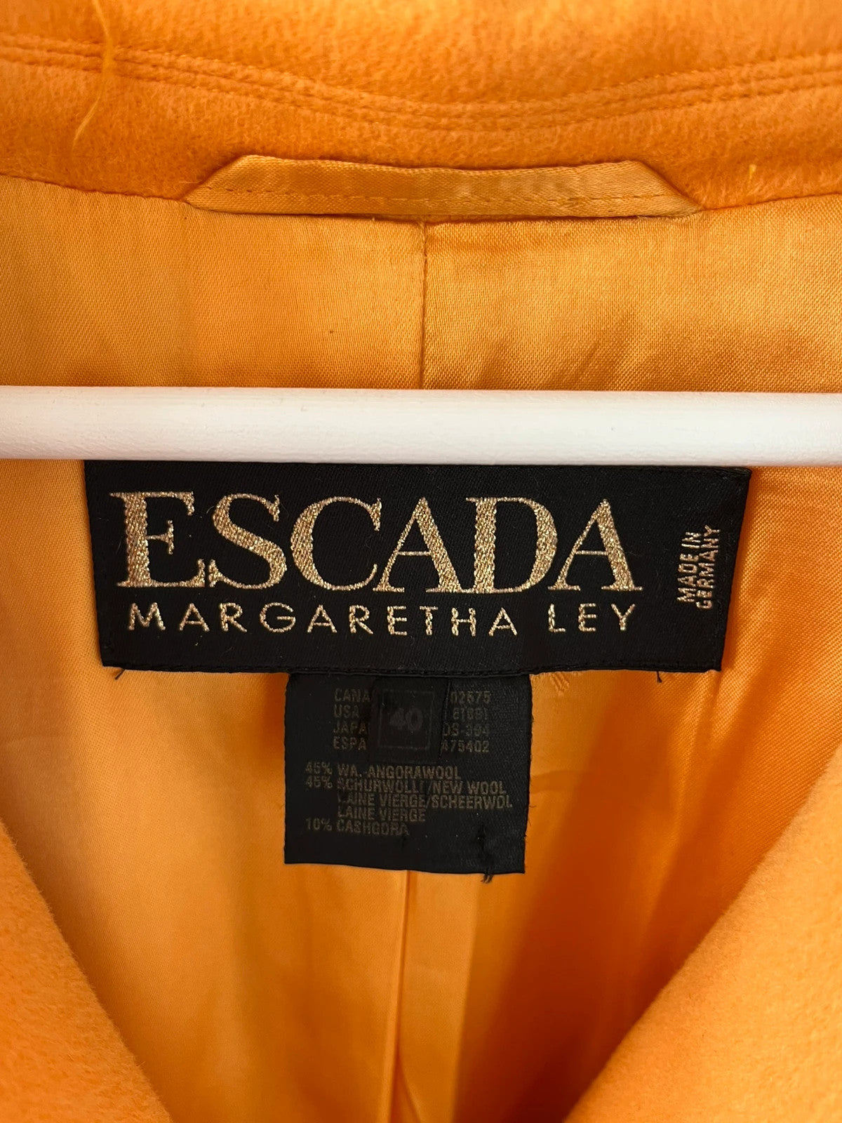Blazer Escada by Margaretha Ley