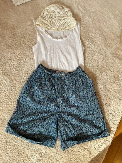 Short vintage léger à fleurs