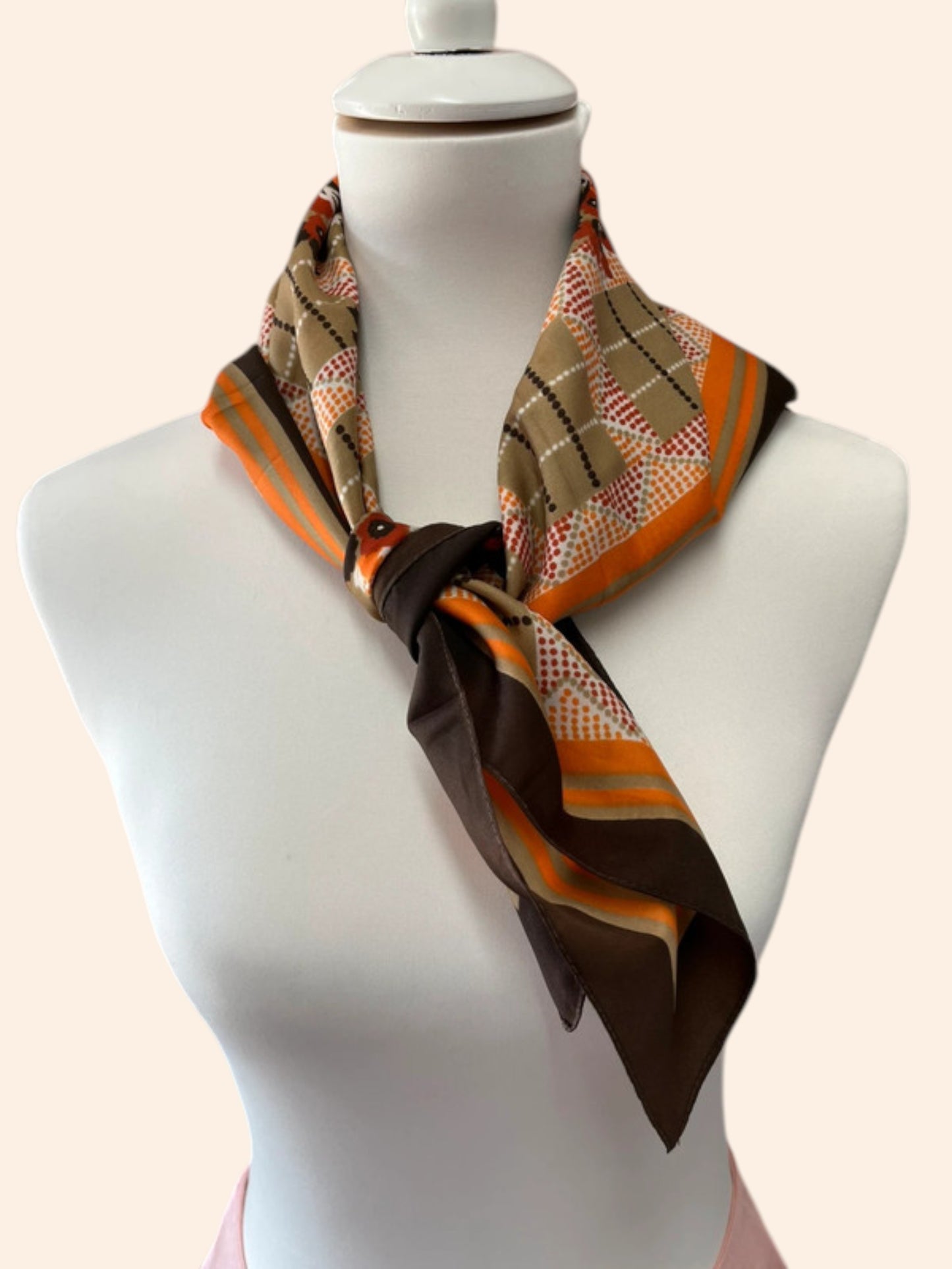 Foulard vintage à fleurs 68x68