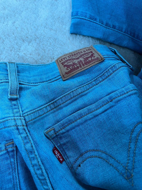 Levis classic straight W27/L30