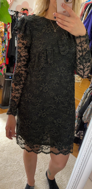 Robe Ganni Flynn en dentelle fleurie