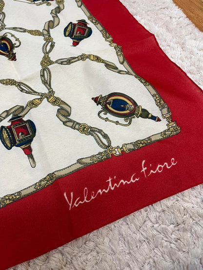 Foulard vintage à motifs 80x80