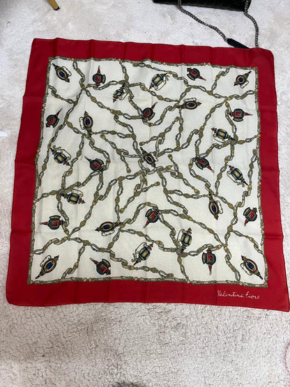 Foulard vintage à motifs 80x80