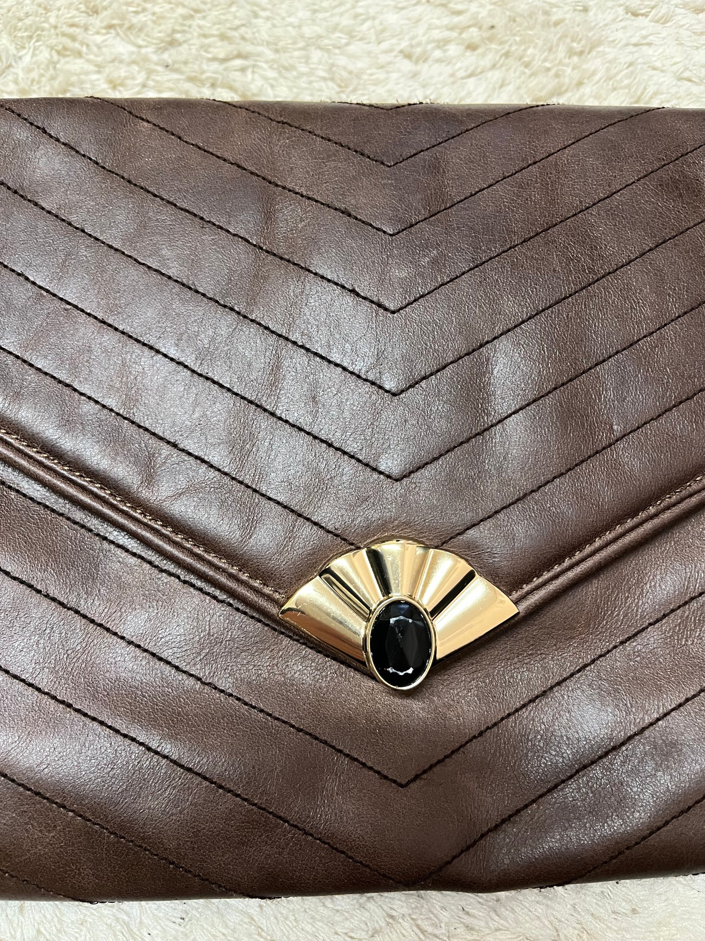 Sac enveloppe en simili-cuir Sézane