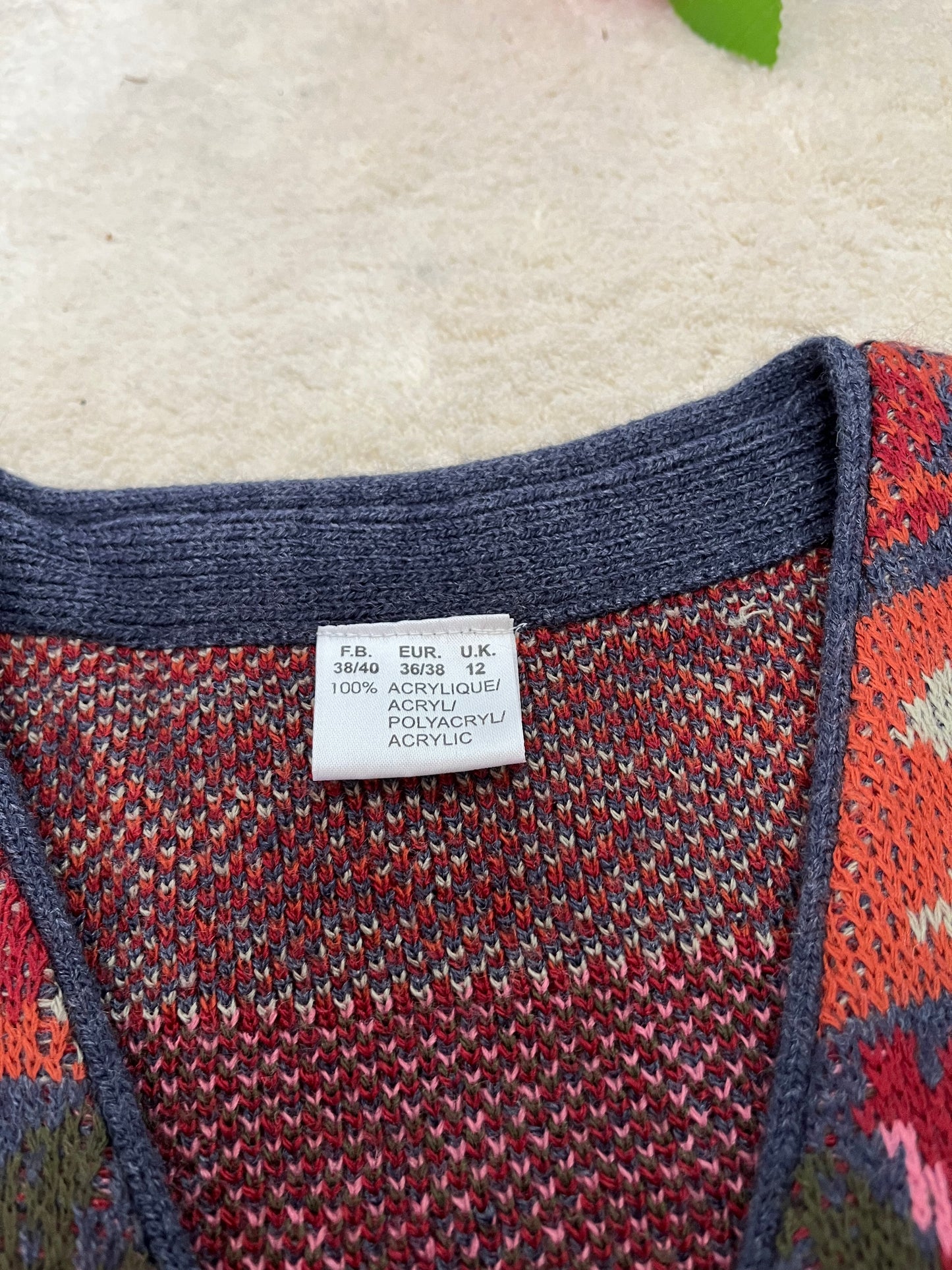 Cardigan sans manches vintage - Motifs fleurs