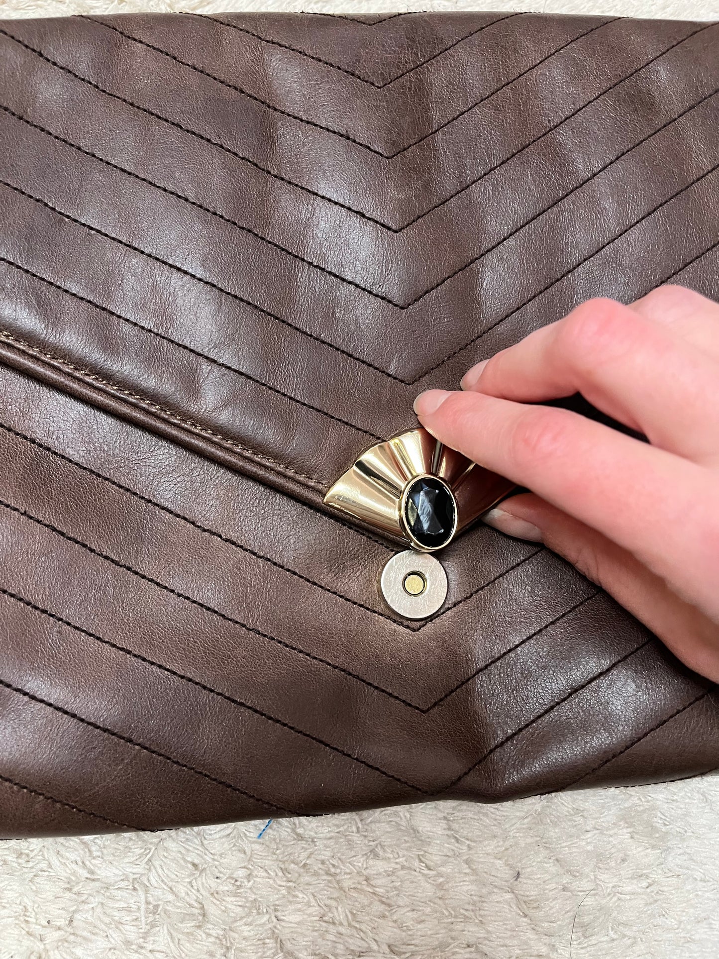 Sac enveloppe en simili-cuir Sézane