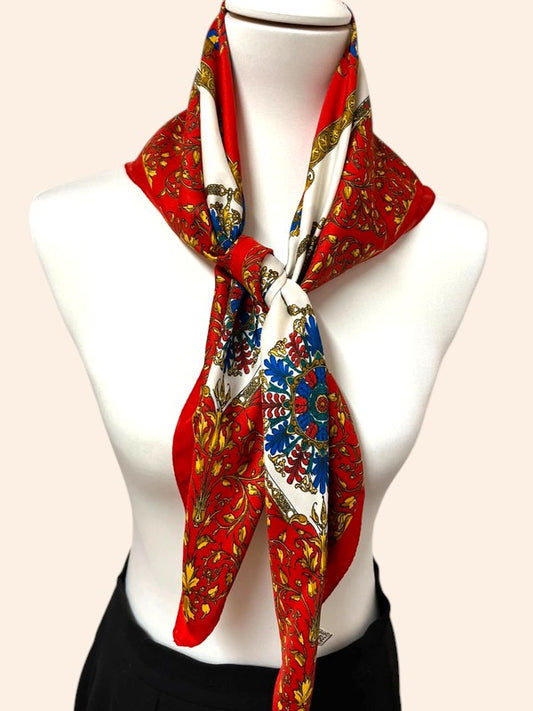 Foulard vintage à motifs 80x80